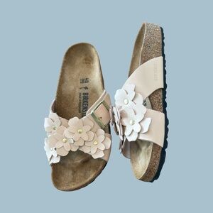 Birkenstock Light Rose Siena Flowers Sandals Stylish Comfort
